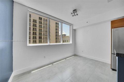 Condominio en alquiler en Miami, Florida, 1 dormitorio, 93.46 m2 № 1942145 - foto 28