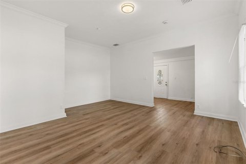 Купить коммерческую недвижимость в Окала, Флорида 99.41м2, № 2218919 - фото 12