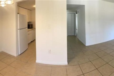 Condominio en venta en Orlando, Florida, 2 dormitorios, 90.67 m2 № 1816283 - foto 15