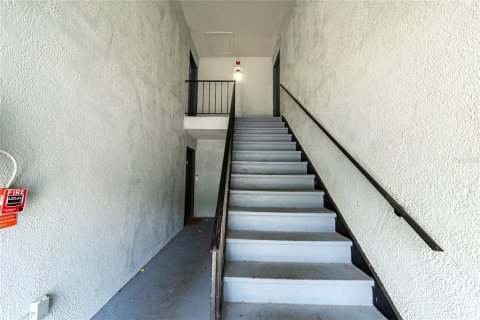 Condominio en venta en Orlando, Florida, 2 dormitorios, 90.67 m2 № 1816283 - foto 16