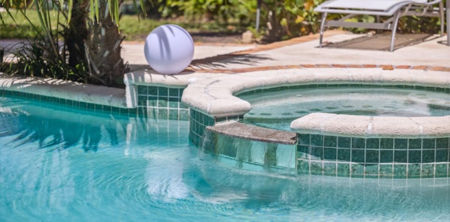 Casa en Fort Lauderdale, Florida 5 dormitorios, 446.49 m2 № 1175065