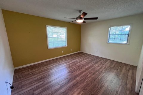 Villa ou maison à vendre à DeLand, Floride: 3 chambres, 168.9 m2 № 2287497 - photo 13