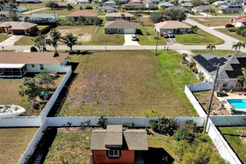 Terrain à vendre à Cape Coral, Floride № 2054720 - photo 19