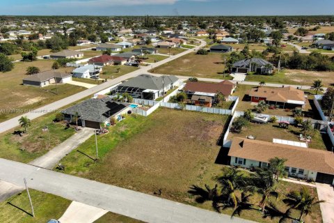 Terrain à vendre à Cape Coral, Floride № 2054720 - photo 8
