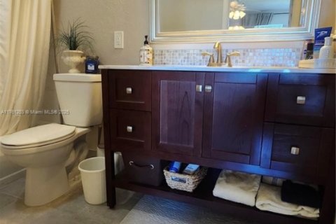 Copropriété à vendre à Deerfield Beach, Floride: 2 chambres, 92.9 m2 № 1979454 - photo 20
