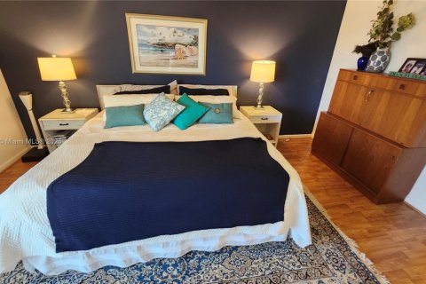 Copropriété à vendre à Deerfield Beach, Floride: 2 chambres, 92.9 m2 № 1979454 - photo 16