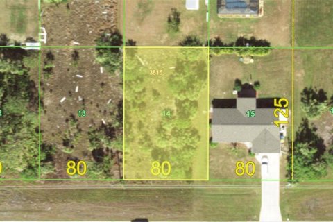 Terreno en Port Charlotte, Florida № 2213768