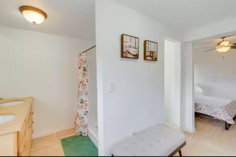 Villa ou maison à louer à Port Charlotte, Floride: 2 chambres, 127.09 m2 № 1675653 - photo 14