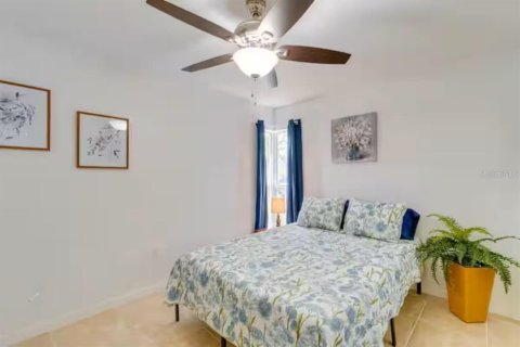 Villa ou maison à louer à Port Charlotte, Floride: 2 chambres, 127.09 m2 № 1675653 - photo 11
