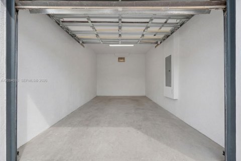 Купить таунхаус в Хомстед, Флорида 3 спальни, 133.97м2, № 2068664 - фото 24