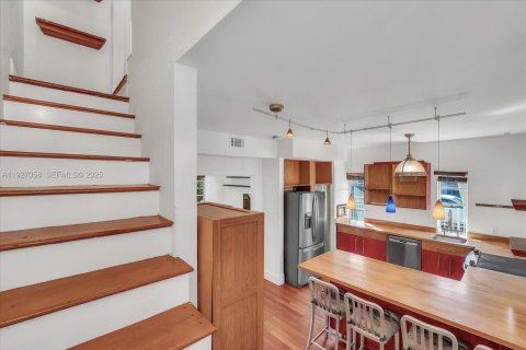 Купить кондоминиум в Майами-Бич, Флорида 2 спальни, 95.22м2, № 1985968 - фото 6