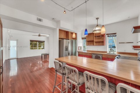 Купить кондоминиум в Майами-Бич, Флорида 2 спальни, 95.22м2, № 1985968 - фото 9