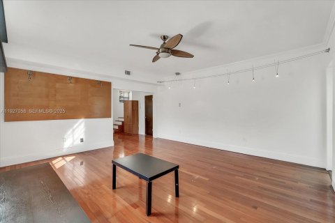 Купить кондоминиум в Майами-Бич, Флорида 2 спальни, 95.22м2, № 1985968 - фото 20