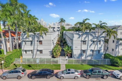 Купить кондоминиум в Майами-Бич, Флорида 2 спальни, 95.22м2, № 1985968 - фото 1