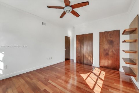 Купить кондоминиум в Майами-Бич, Флорида 2 спальни, 95.22м2, № 1985968 - фото 18