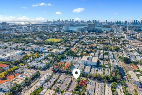 Купить кондоминиум в Майами-Бич, Флорида 2 спальни, 95.22м2, № 1985968 - фото 25