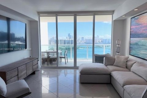 Condominio en venta en Aventura, Florida, 3 dormitorios, 171.78 m2 № 2020123 - foto 6
