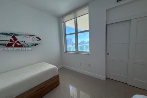 Condominio en venta en Aventura, Florida, 3 dormitorios, 171.78 m2 № 2020123 - foto 19