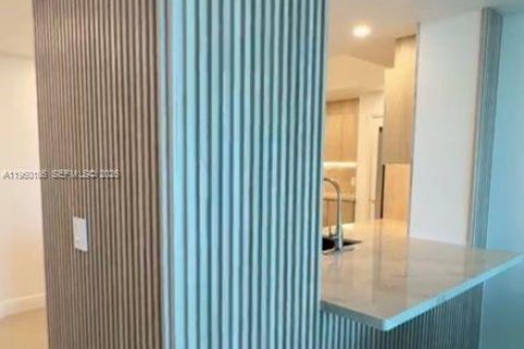 Condominio en venta en Aventura, Florida, 3 dormitorios, 171.78 m2 № 2020123 - foto 9