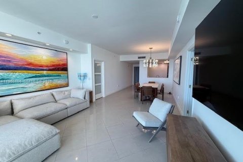 Condominio en venta en Aventura, Florida, 3 dormitorios, 171.78 m2 № 2020123 - foto 3