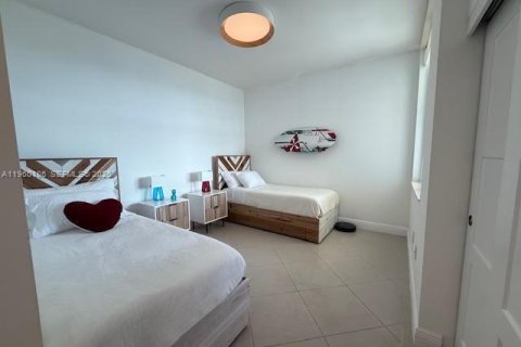 Condominio en venta en Aventura, Florida, 3 dormitorios, 171.78 m2 № 2020123 - foto 18