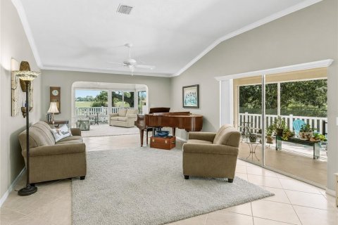 Casa en venta en The Villages, Florida, 3 dormitorios, 191.19 m2 № 2209972 - foto 20