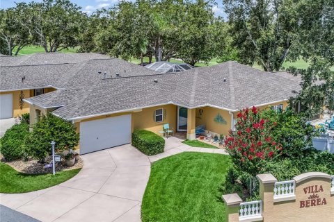 Casa en The Villages, Florida 3 dormitorios, 191.19 m2 № 2209972