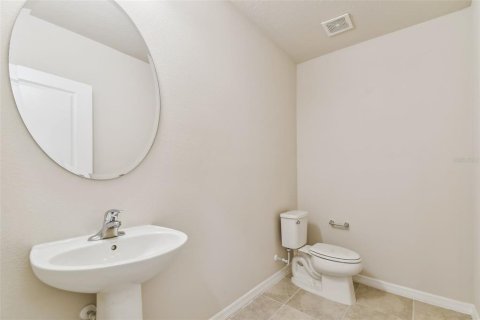 Casa en venta en Zephyrhills, Florida, 4 dormitorios, 268.86 m2 № 1810828 - foto 12