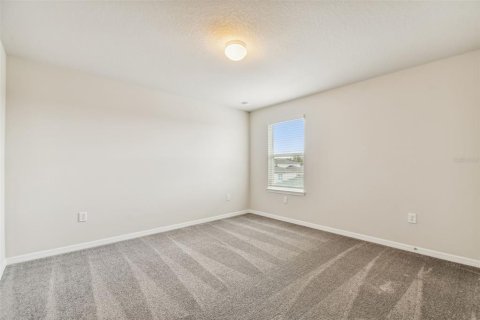 Casa en venta en Zephyrhills, Florida, 4 dormitorios, 268.86 m2 № 1810828 - foto 21