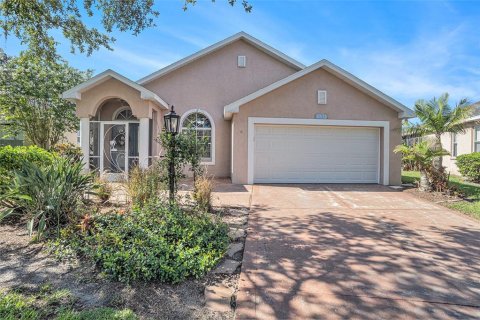 House in Bradenton, Florida 3 bedrooms, 156.54 sq.m. № 1793462 - photo 1