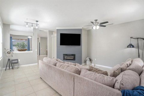 House in Bradenton, Florida 3 bedrooms, 156.54 sq.m. № 1793462 - photo 6