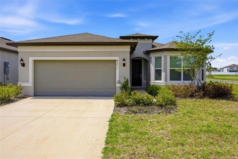 House in Ocala, Florida 3 bedrooms, 211.72 sq.m. № 2106616