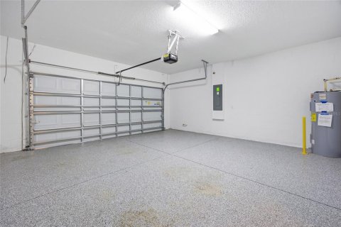 House in Ocala, Florida 3 bedrooms, 211.72 sq.m. № 2106616 - photo 24