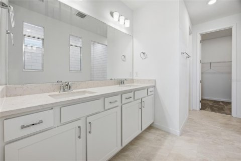 House in Ocala, Florida 3 bedrooms, 211.72 sq.m. № 2106616 - photo 20