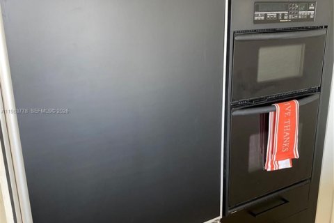 Снять в аренду кондоминиум в Халландейл-Бич, Флорида 1 спальня, 80.92м2, № 2049486 - фото 7