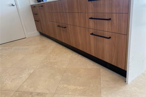 Снять в аренду кондоминиум в Халландейл-Бич, Флорида 1 спальня, 80.92м2, № 2049486 - фото 10