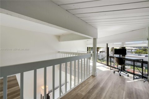 Touwnhouse à vendre à Fort Lauderdale, Floride: 2 chambres, 167.78 m2 № 2040802 - photo 15