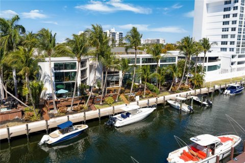 Touwnhouse à Fort Lauderdale, Floride 2 chambres, 167.78 m2 № 2040802