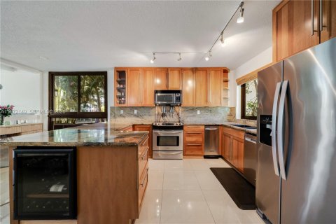 Touwnhouse à vendre à Fort Lauderdale, Floride: 2 chambres, 167.78 m2 № 2040802 - photo 9