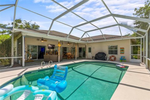 House in Palm Coast, Florida 4 bedrooms, 195.56 sq.m. № 1810314 - photo 21