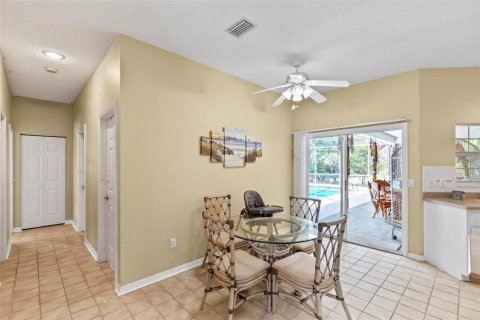 House in Palm Coast, Florida 4 bedrooms, 195.56 sq.m. № 1810314 - photo 23