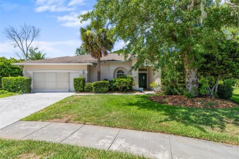 House in Palm Coast, Florida 4 bedrooms, 195.56 sq.m. № 1810314 - photo 1
