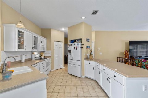 House in Palm Coast, Florida 4 bedrooms, 195.56 sq.m. № 1810314 - photo 27
