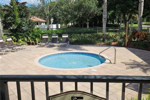 House in Miramar, Florida 4 bedrooms, 231.42 sq.m. № 2000560 - photo 27