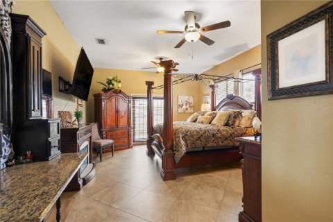 House in Bradenton, Florida 4 bedrooms, 232.44 sq.m. № 1853135 - photo 17