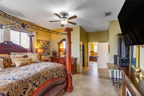 House in Bradenton, Florida 4 bedrooms, 232.44 sq.m. № 1853135 - photo 11