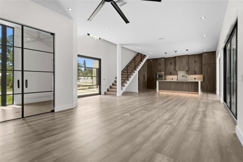 House in Sarasota, Florida 4 bedrooms, 327.29 sq.m. № 2202513 - photo 29