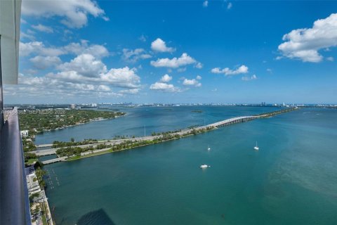 Купить кондоминиум в Майами, Флорида 2 спальни, 101.08м2, № 2054942 - фото 21