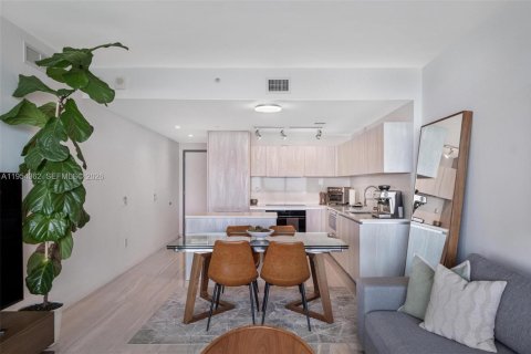 Купить кондоминиум в Майами, Флорида 2 спальни, 101.08м2, № 2054942 - фото 14