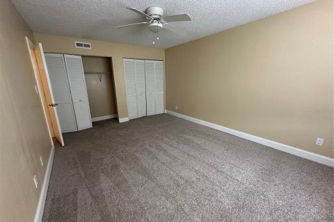 Condo in Winter Park, Florida, 2 bedrooms  № 1770215 - photo 14